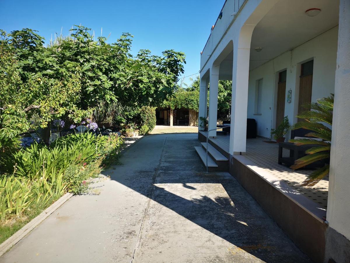 Vacanze Al Mare Appartamento In Villa تورينو دي سانغرو المظهر الخارجي الصورة